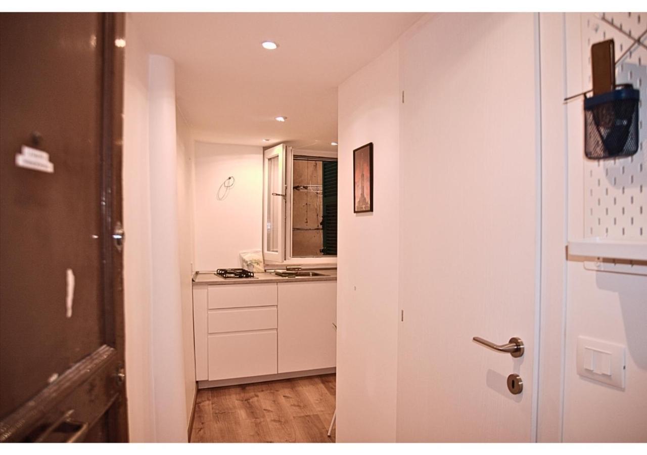 La Casa Di Aly Appartement Genua Buitenkant foto