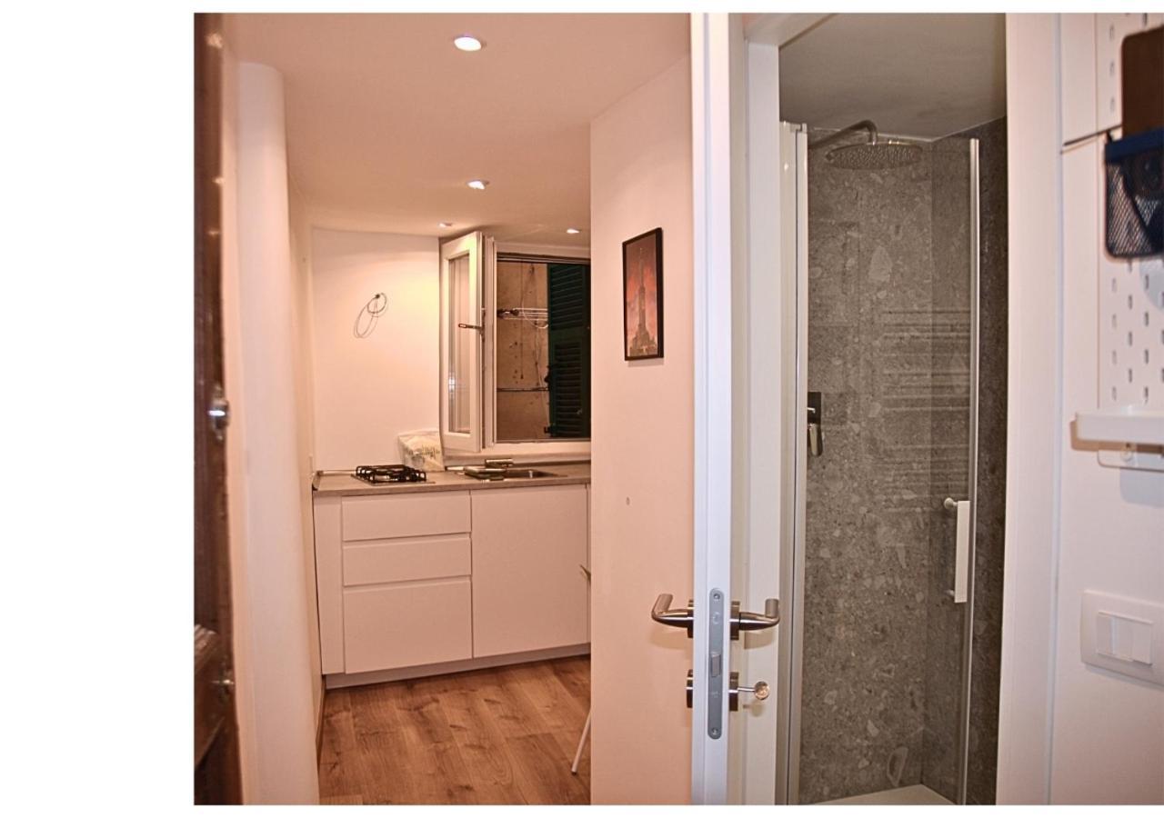 La Casa Di Aly Appartement Genua Buitenkant foto